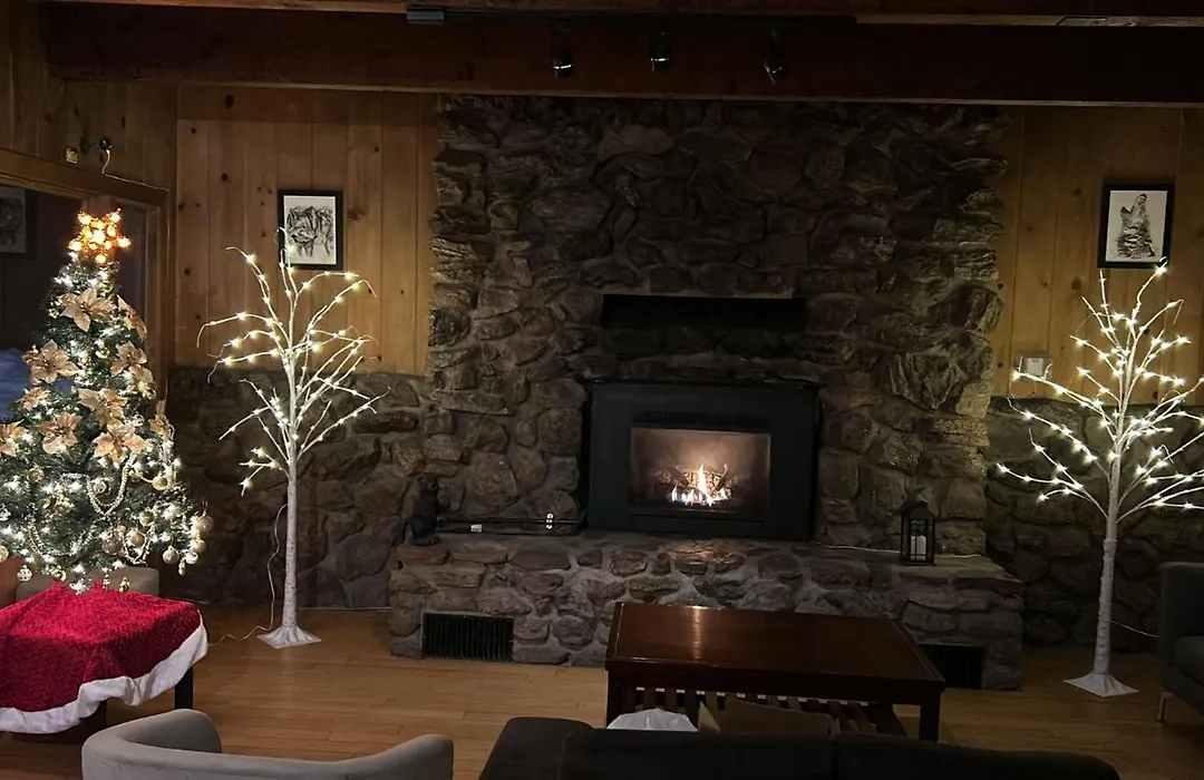 The Mammoth Inn-1