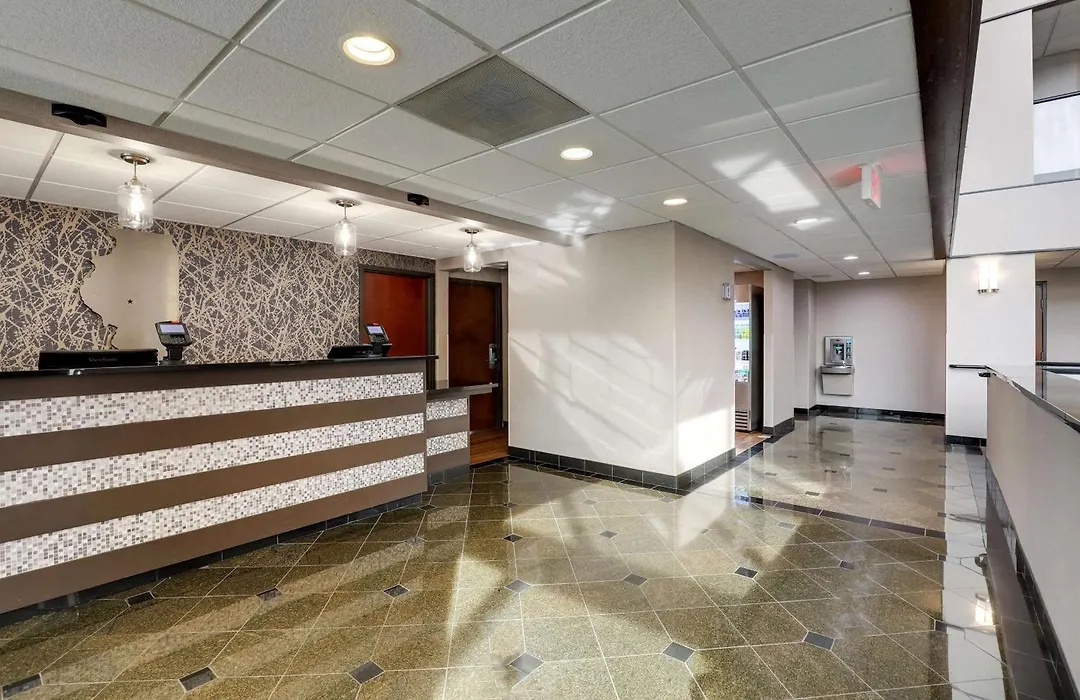 Drury Inn & Suites Springfield-1