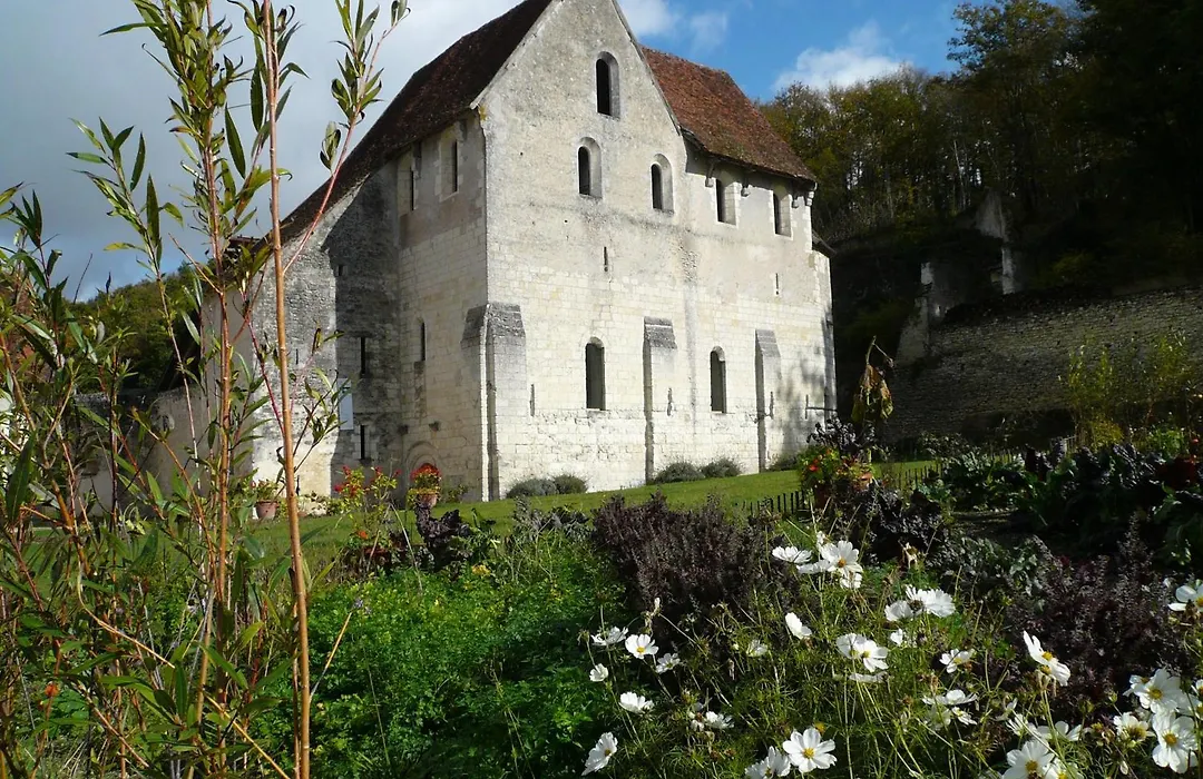 Chateau-Monastère de La Corroirie-1