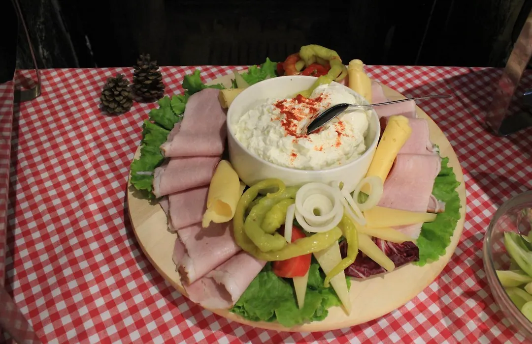 Aparthotel Snjezna Kraljica-1