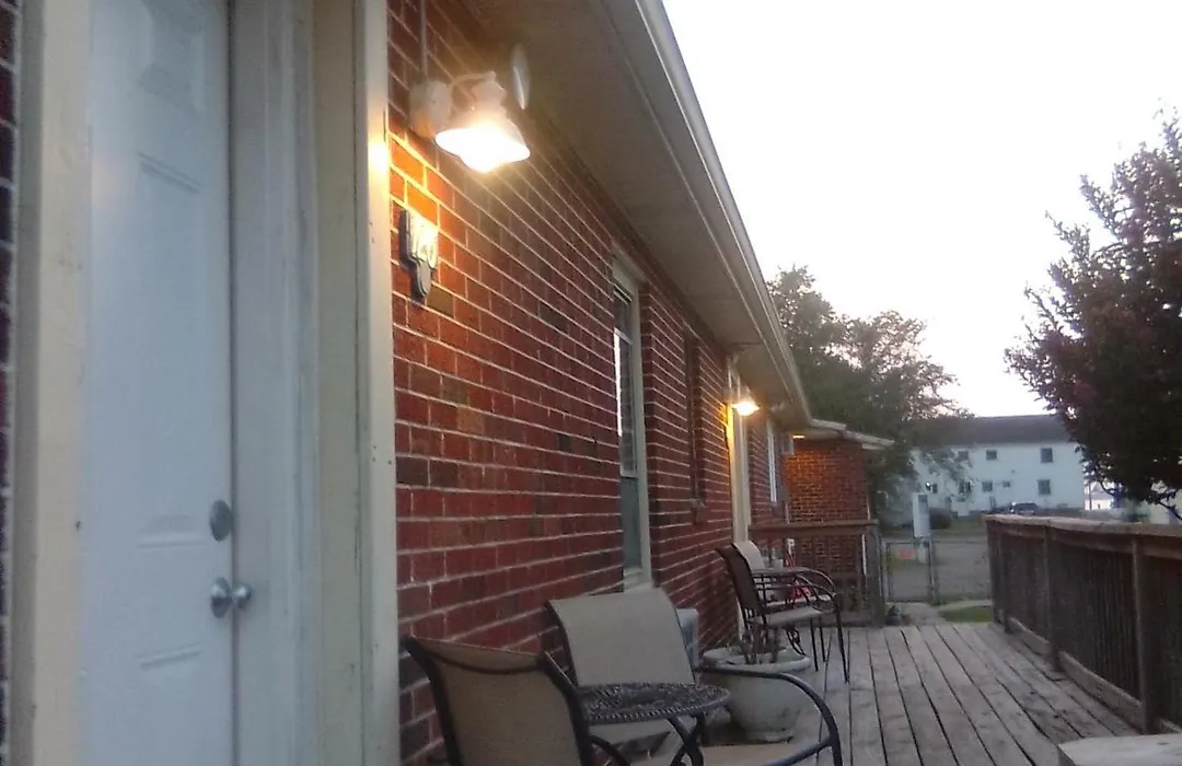 The Maddox Inn-1