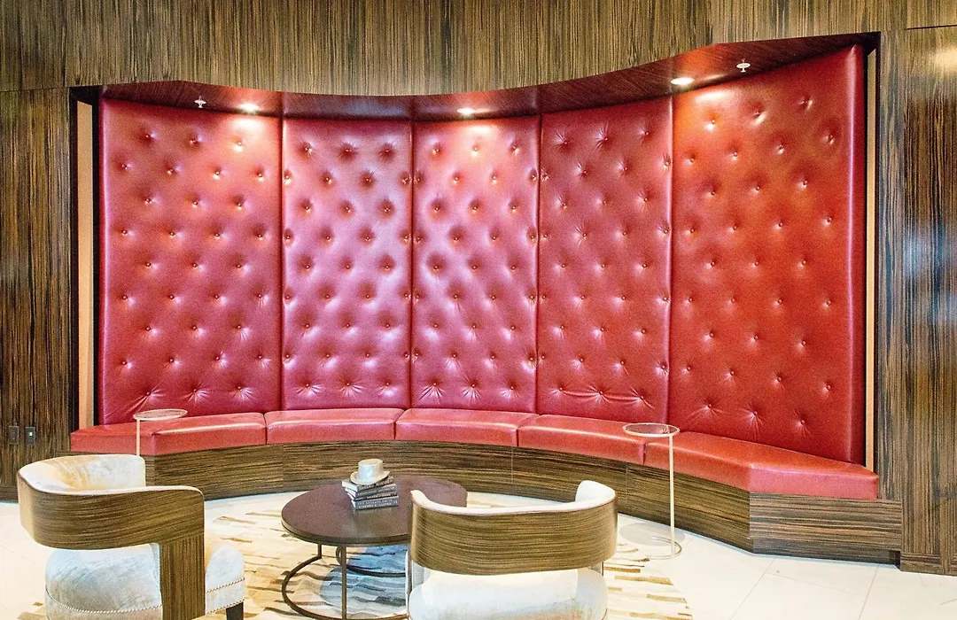 Metropolitan At The 9, Autograph Collection-1