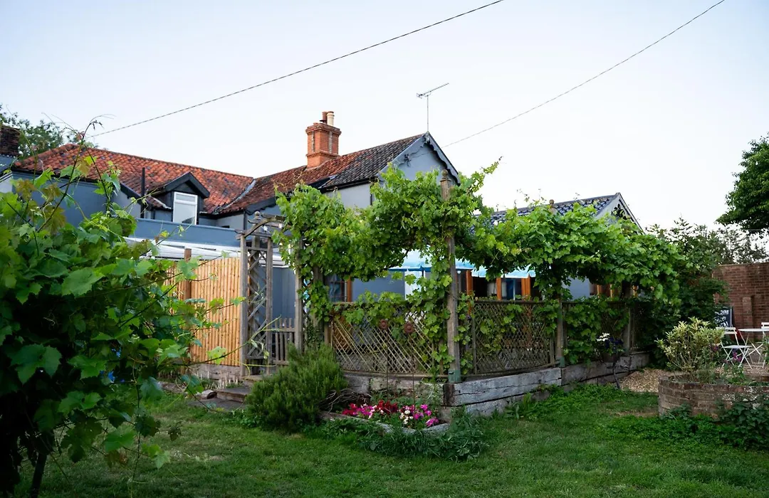The Dove Inn-1