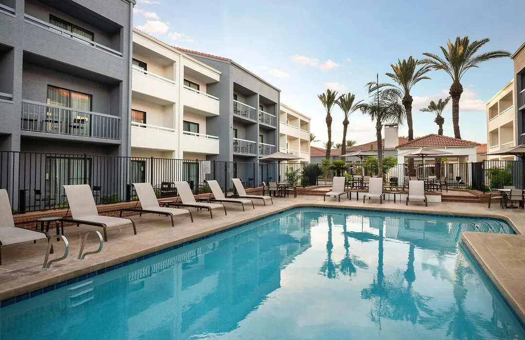 Courtyard By Marriott Phoenix Mesa-1