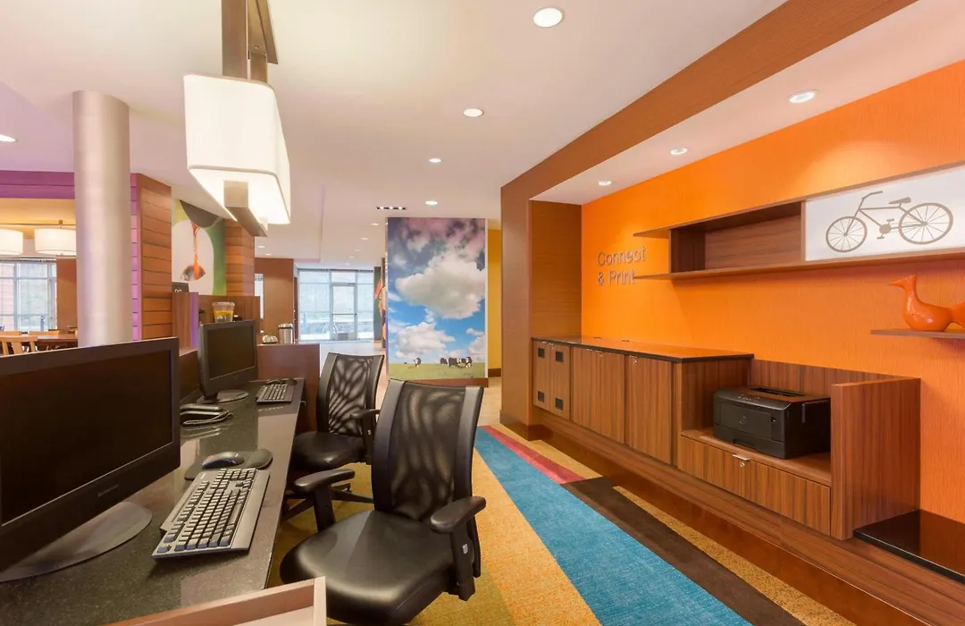 Fairfield Inn & Suites By Marriott Pittsburgh Airport/Robinson Township-1