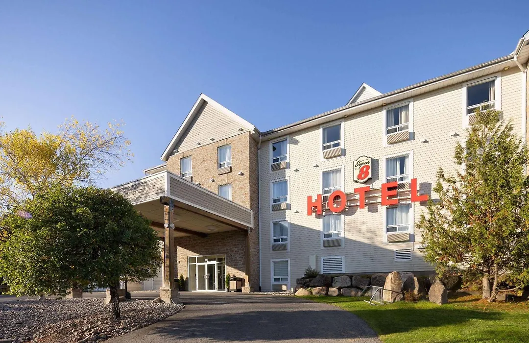 Super 8 By Wyndham Sainte Agathe Des Monts-1