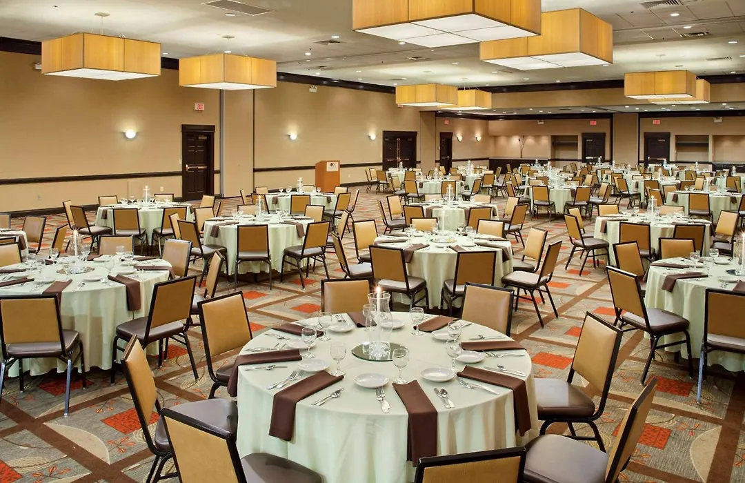 Wyndham Columbus-1