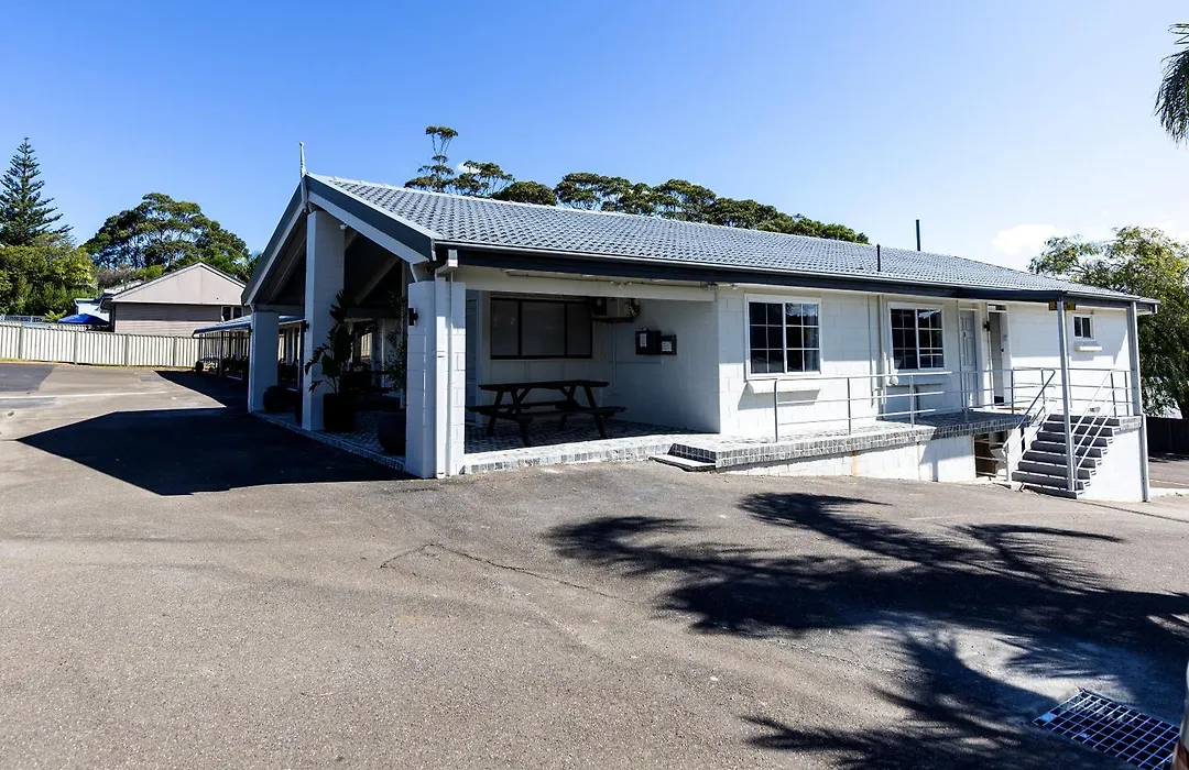 Breeze Inn 13 Princes Highway, Ulladulla (Adults Only)-1
