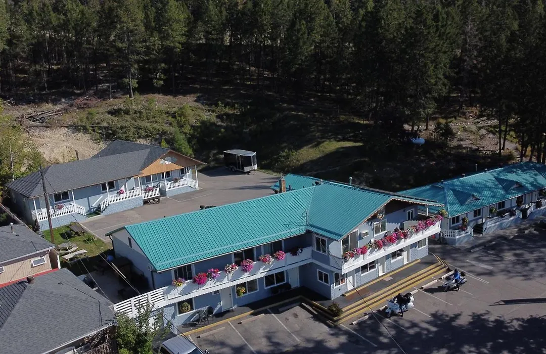 Celadon Lodge-1