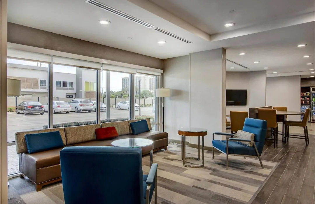 Towneplace Suites By Marriott Houston Hobby Airport-1