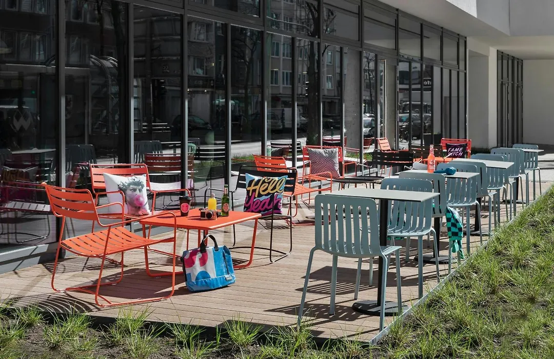 Moxy Duesseldorf City-1