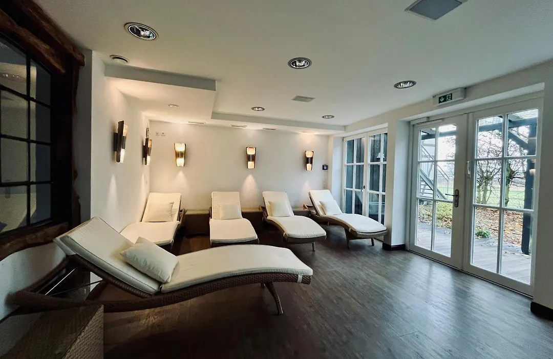 Landhotel Jann Hinsch Hof-1