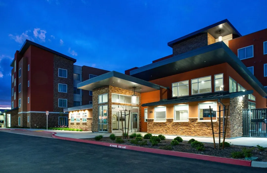Residence Inn Visalia-1