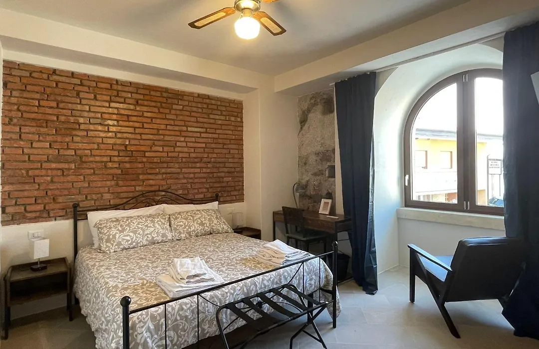 Castello D'Alcontres Guest House 3 stelle-1