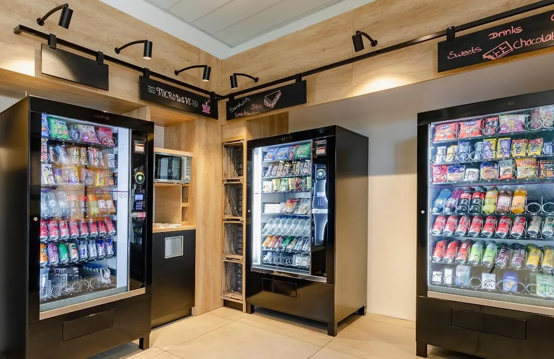 Plaza Premium Almere-1
