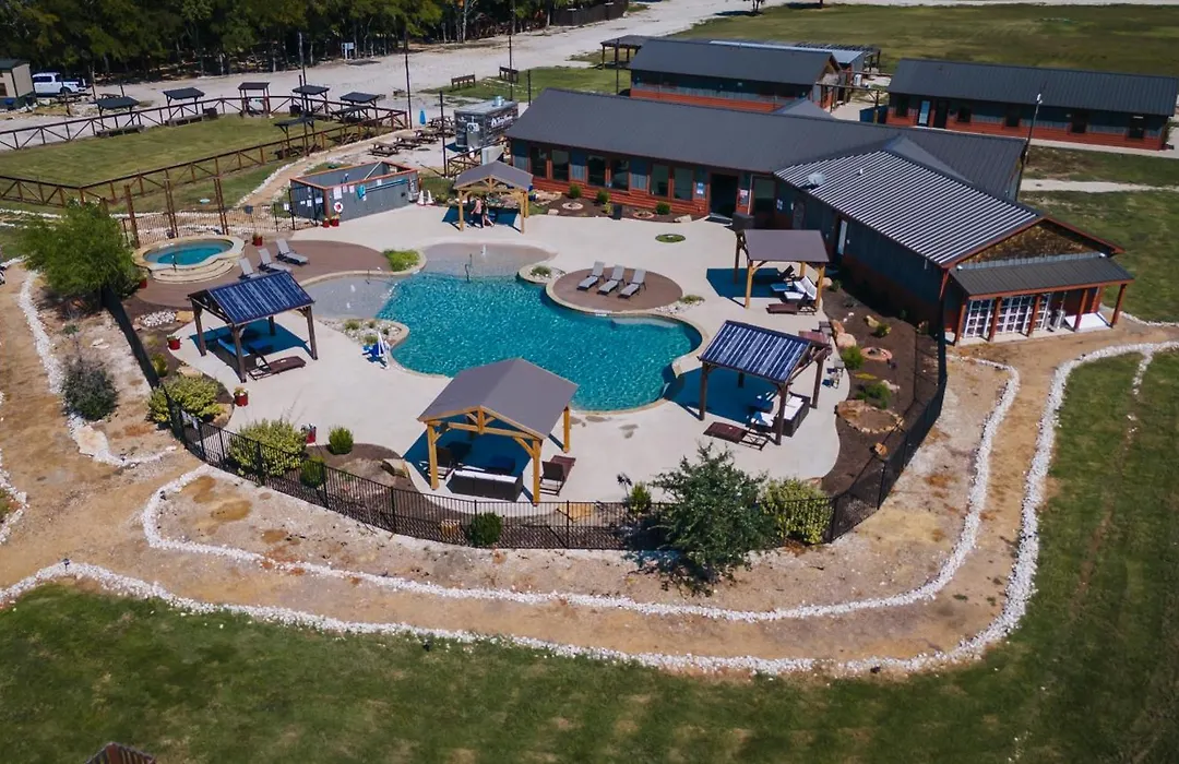 Tiny Home Resorts-1