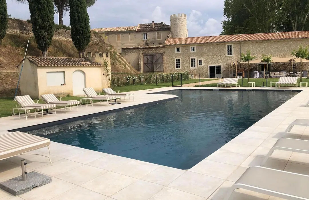 Chateau De Taulignan-1