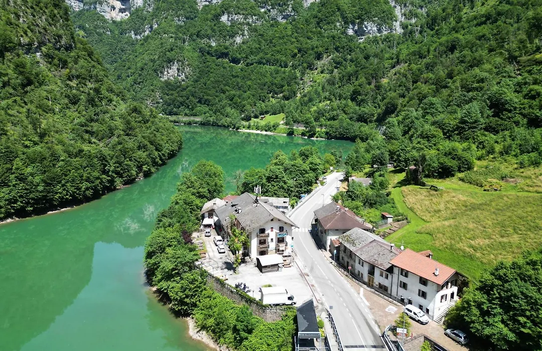 Albergo Al Lago-1