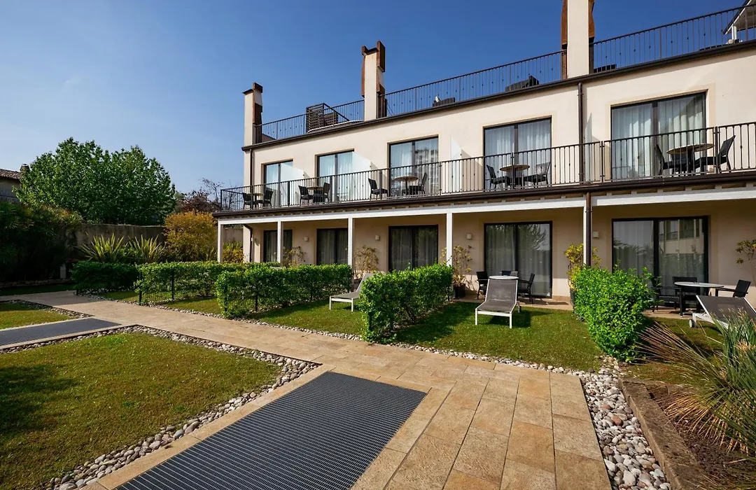 Villa Luisa Resort & Luxury Apartments-1