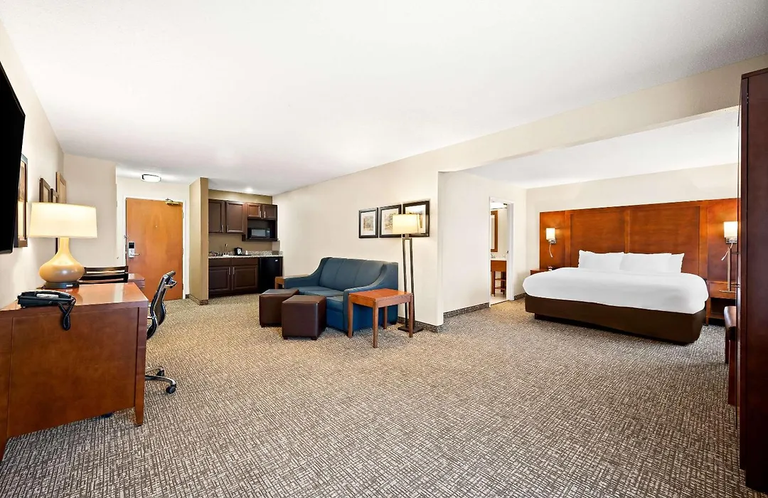 Comfort Inn & Suites Decatur-Forsyth-1
