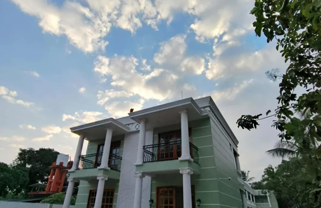 Le French Nest-1