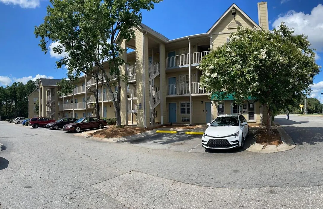 Live In Lodge Marietta-1