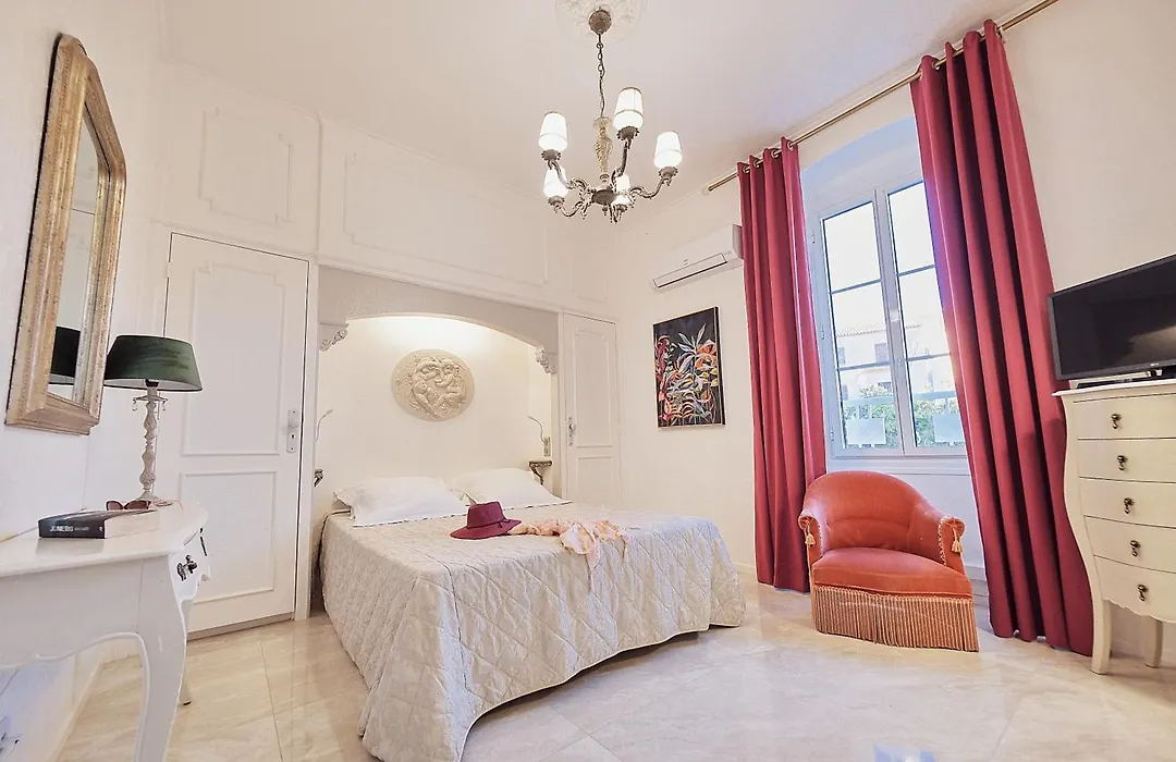 Le Magnolia-1