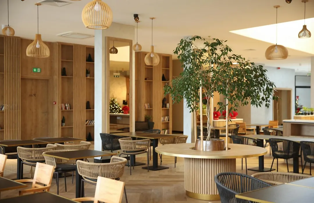 Hotel Mazurski Raj-1