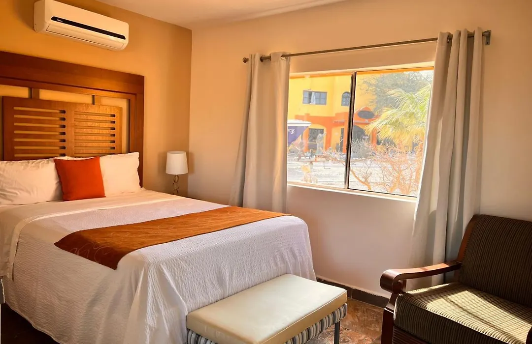 Los Vientos Hotel-1