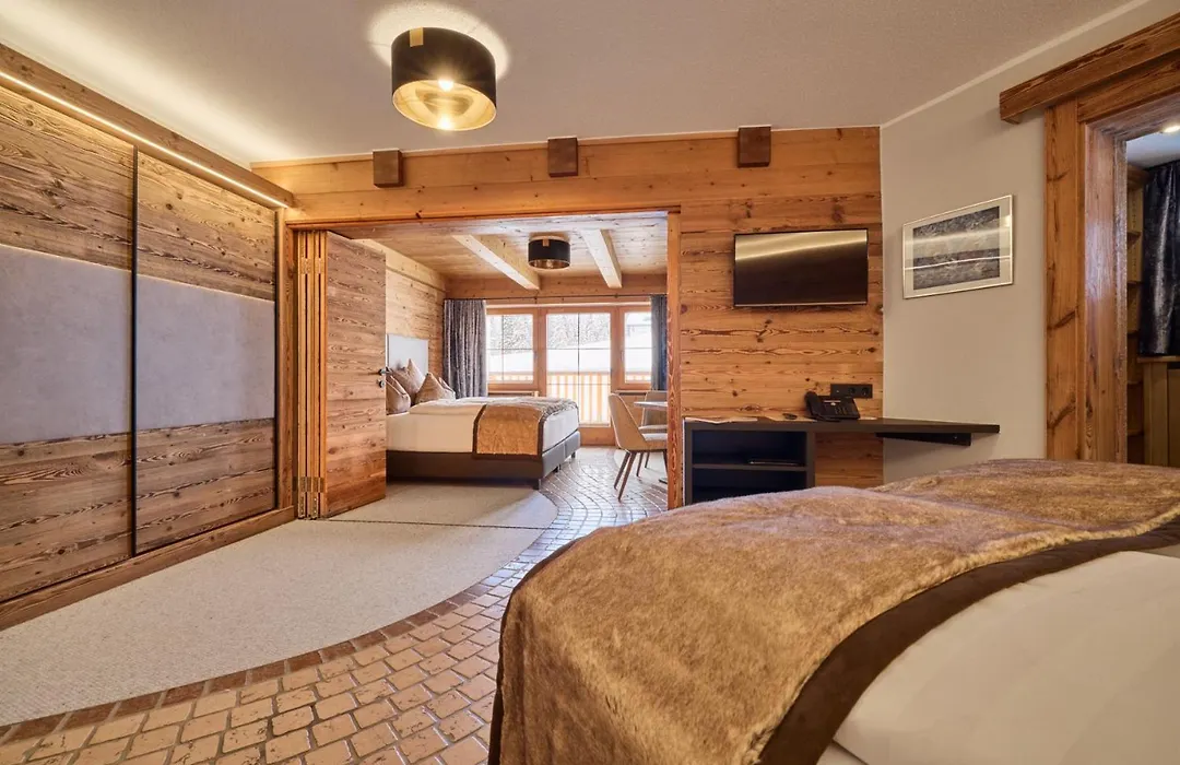 Hotel&Chalet Montana-1
