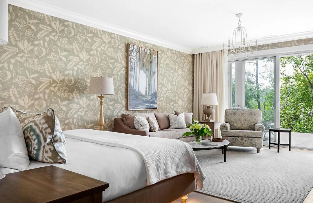 Manoir Hovey, Relais & Chateaux-1