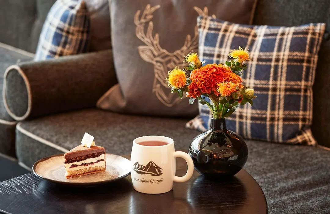 Kempinski Hotel Berchtesgaden-1