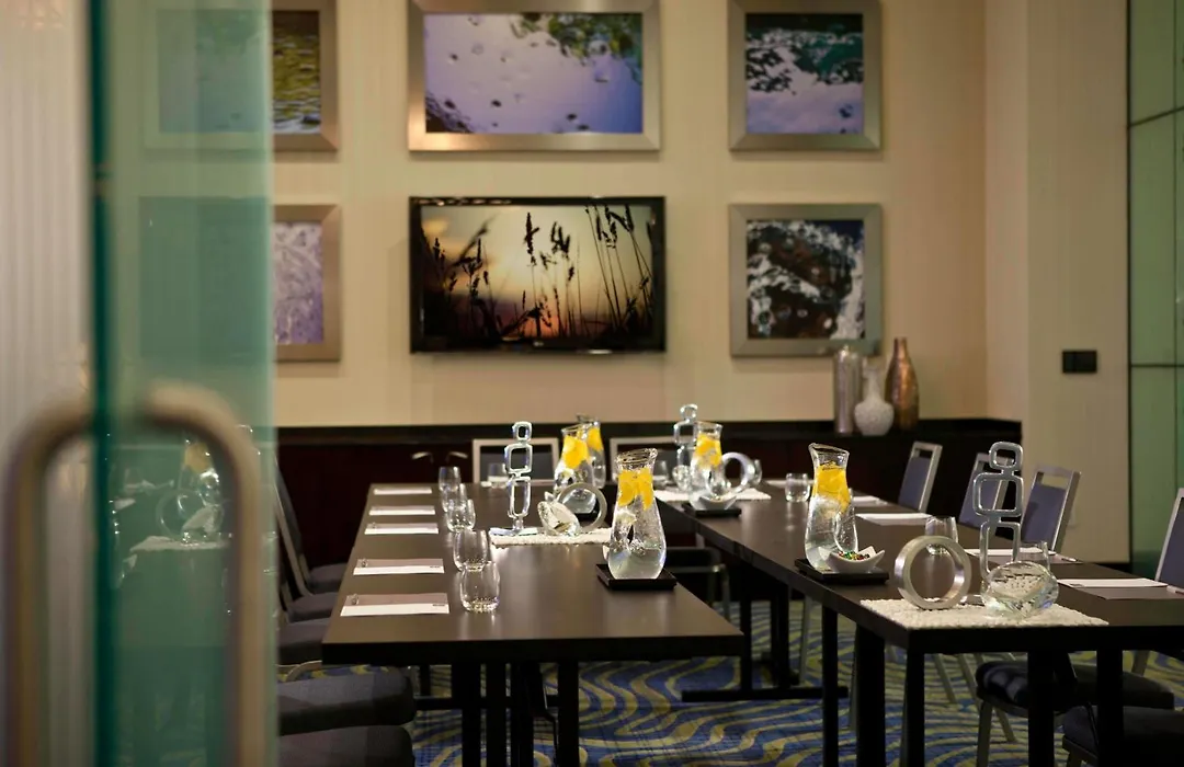 Renaissance Arlington Capital View Hotel-1