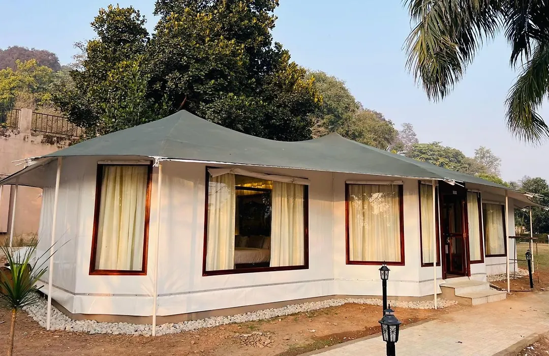 Click Resort Corbett Tiger Den-1
