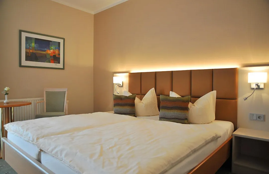 Hotel Friesen-1