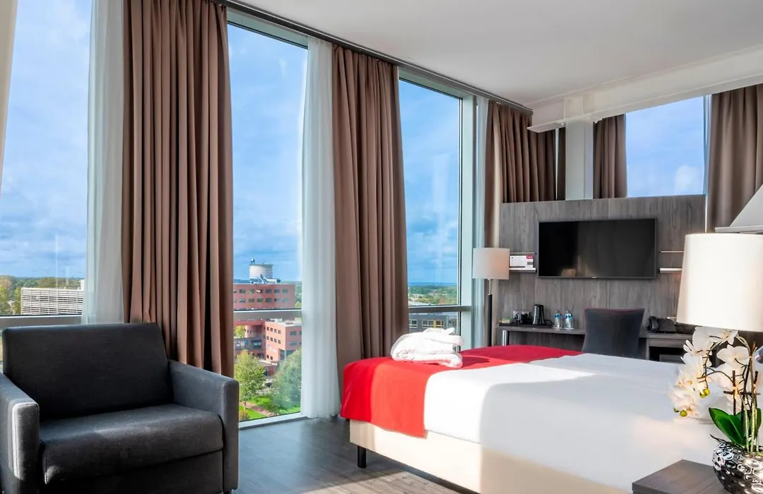 Best Western Plus Plaza Almere-1