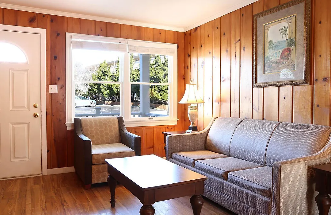 Surf Villa Apartments-1