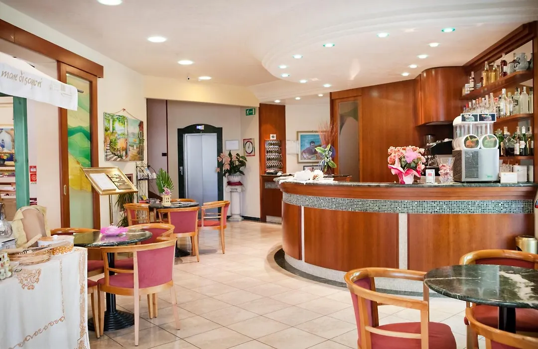 Hotel Villa Gori-1