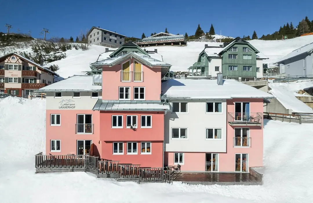 Hotel Laaxerhof-1