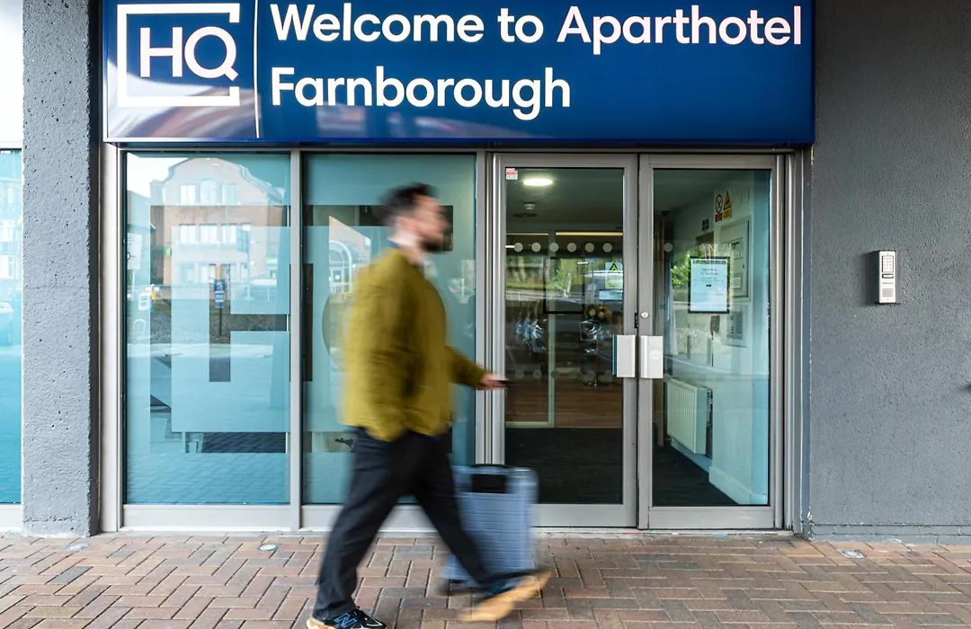 Hq Aparthotel Farnborough-1