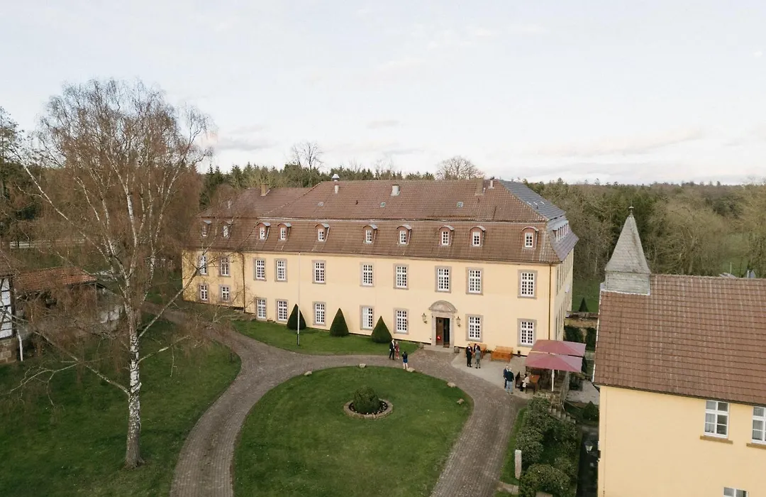 Hotel Schloss Höhnscheid-1