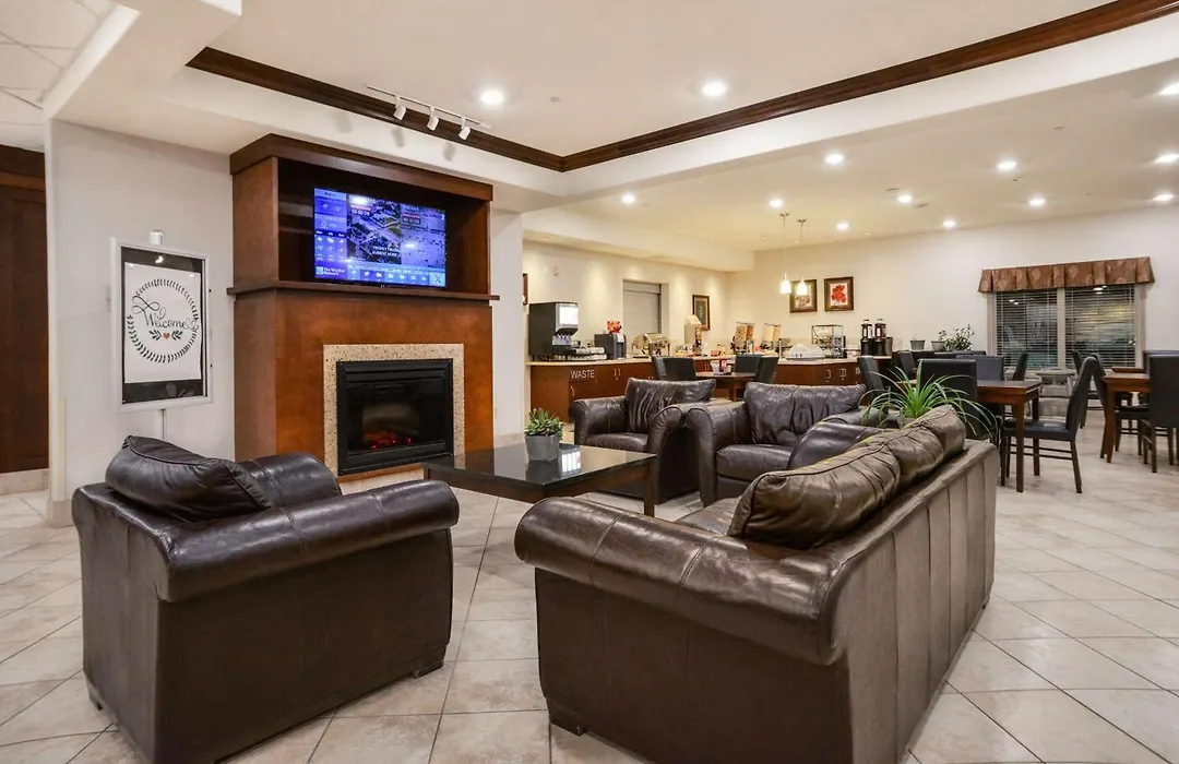 Coast Weyburn Hotel-1
