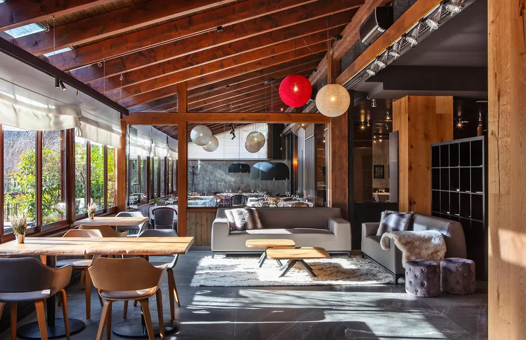 Acta Arthotel-1