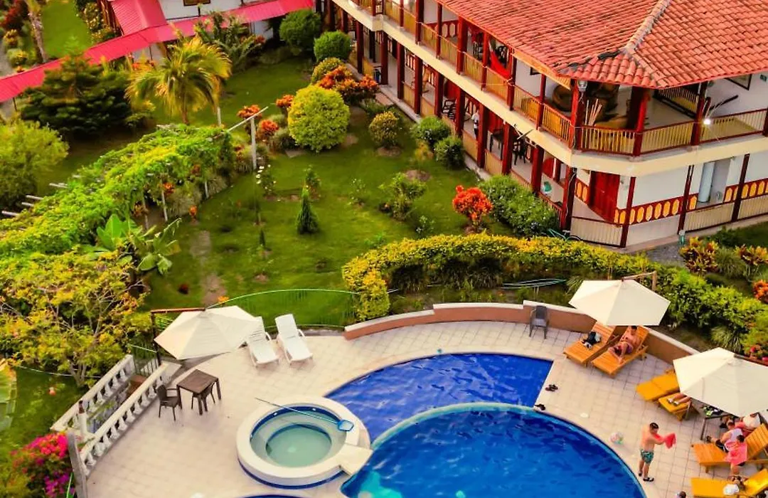 Finca Hotel Tucurinca-1