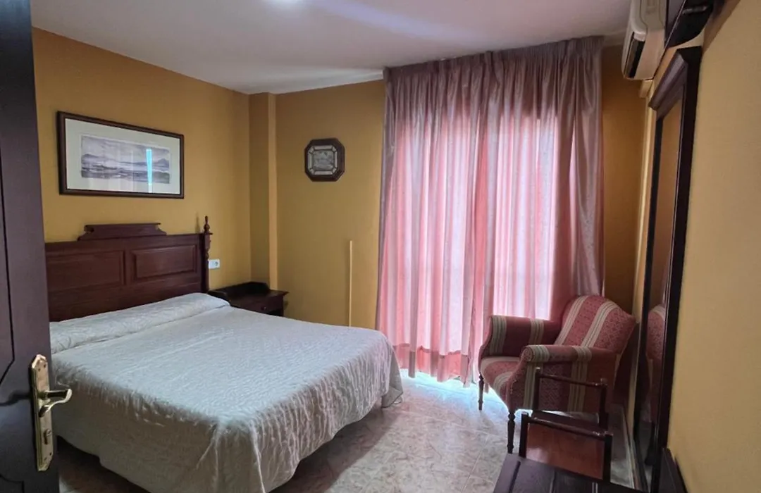 Hotel La Barca-1