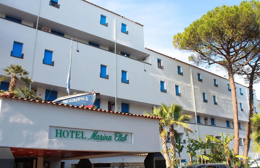 Marina Club Hotel-1