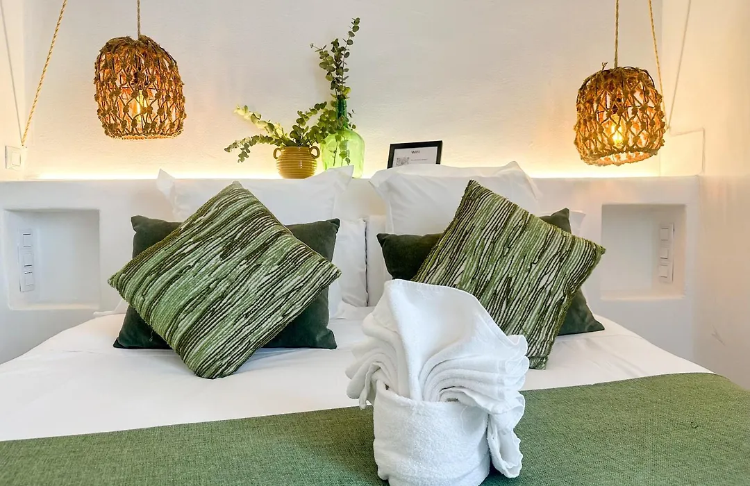 Moona Hostal Altea-1