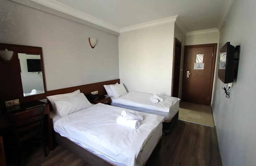Lyon Hotel Istanbul-1