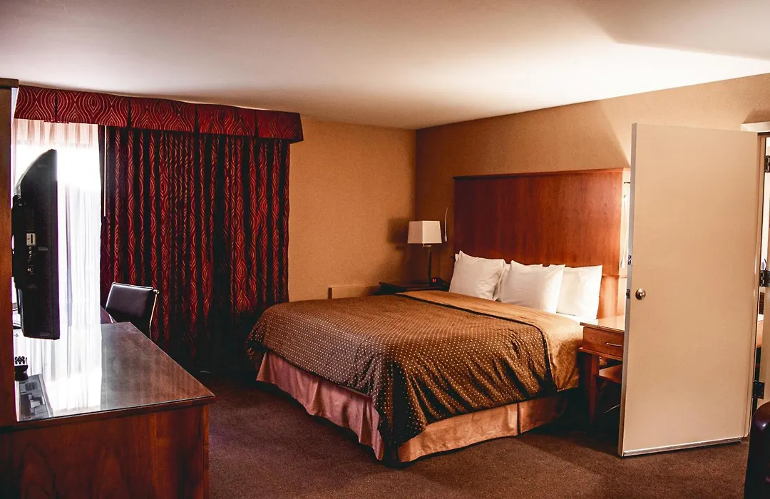 Mirabeau Park Hotel-1