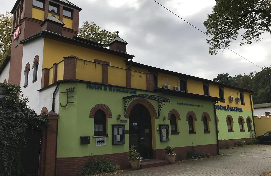 Waldschlösschen-1